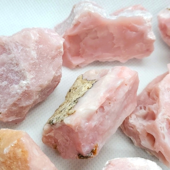 Pink Opal Raw Gemstone - Picture 4 of 16
